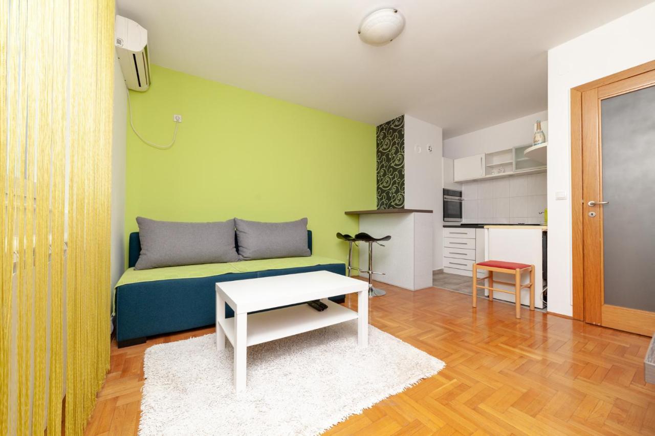 Mm3 Appartement Novi Sad Buitenkant foto