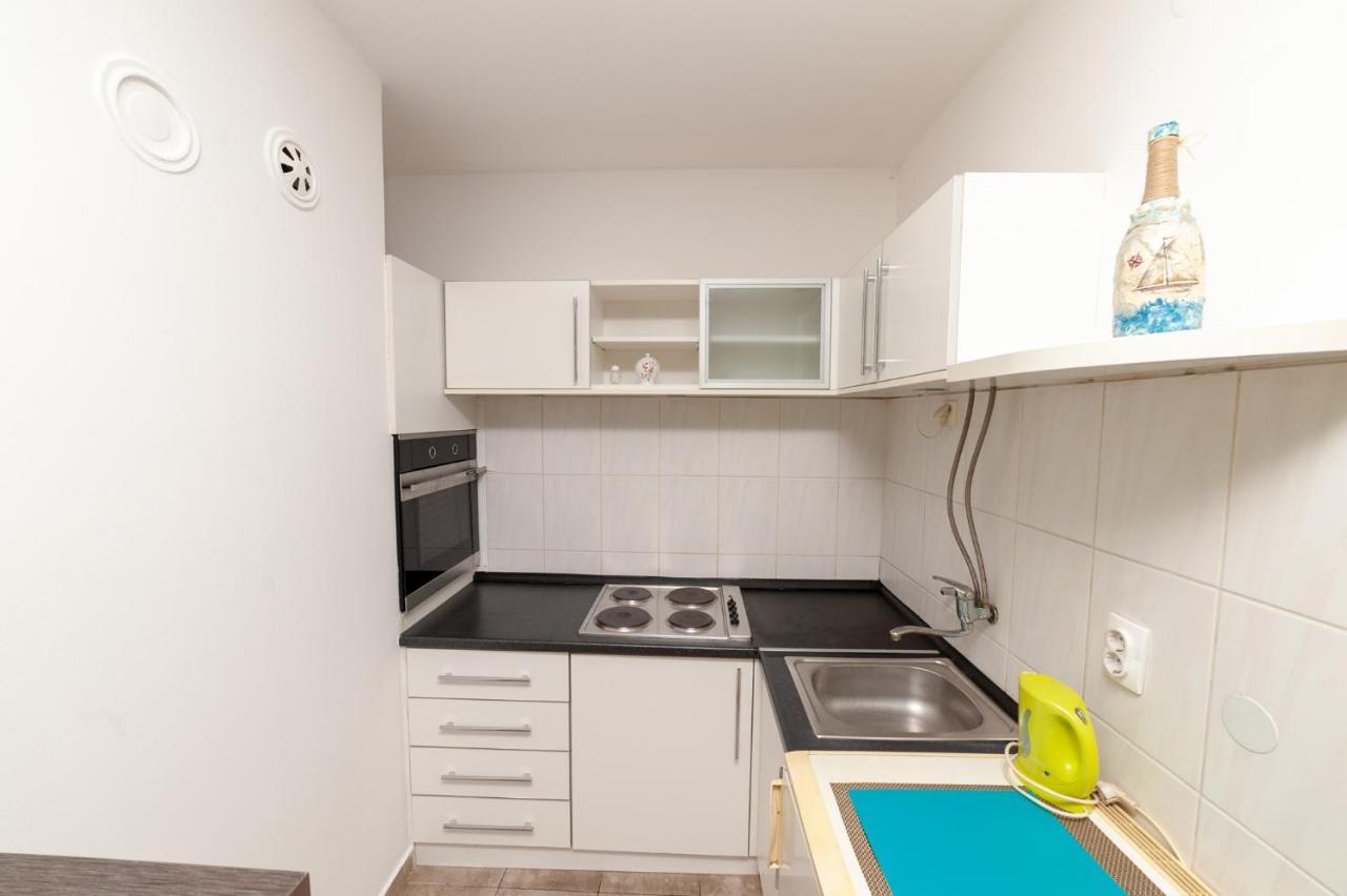 Mm3 Appartement Novi Sad Buitenkant foto